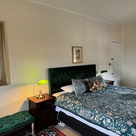 Central Tilba ザ ツー ストーリー ベッド アンド ブレックファースト Bed & Breakfast エクステリア 写真